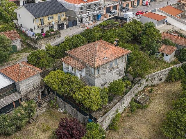 Casa venda em Arões (São Romão), Fafe