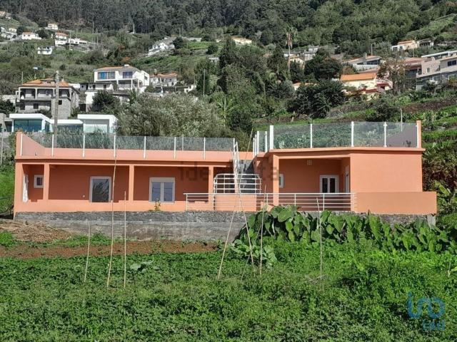 Moradia venda em Arco Da Calheta, Fonte do Til