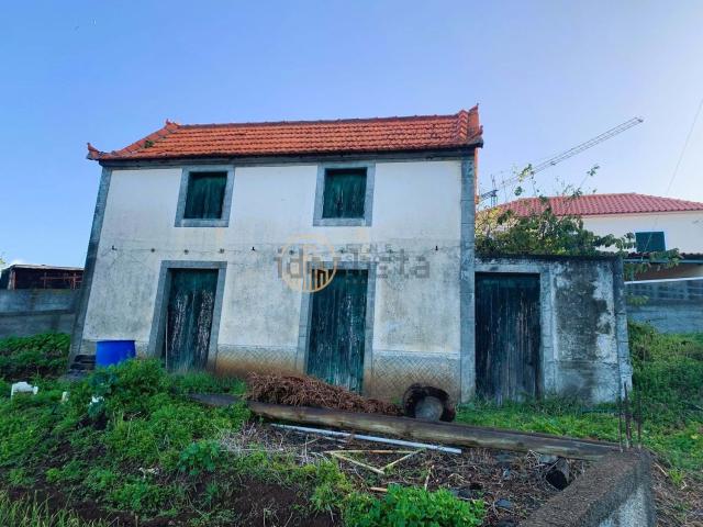 Moradia venda em Arco Da Calheta, Loreto