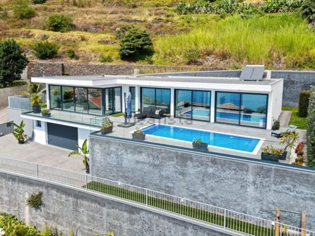 Casa venda em Arco da Calheta, Calheta