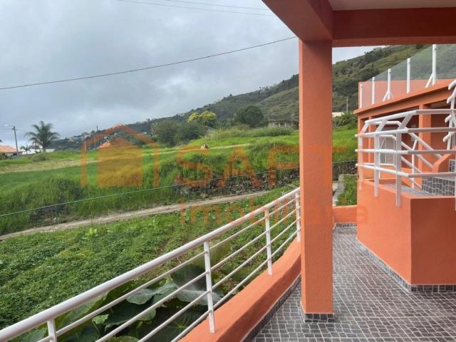 Moradia venda em Arco Da Calheta, Achada de Santo Antão
