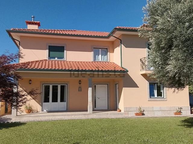 Casa venda em São Pedro d'Arcos, Ponte de Lima