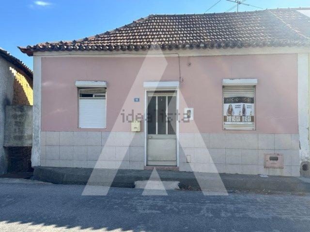 Casa venda em Vale de Estevão, Anadia