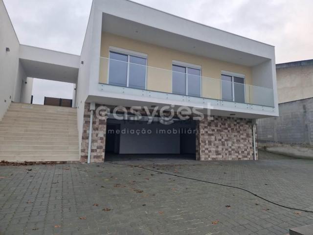 Casa venda em Vale de Estevão, Anadia