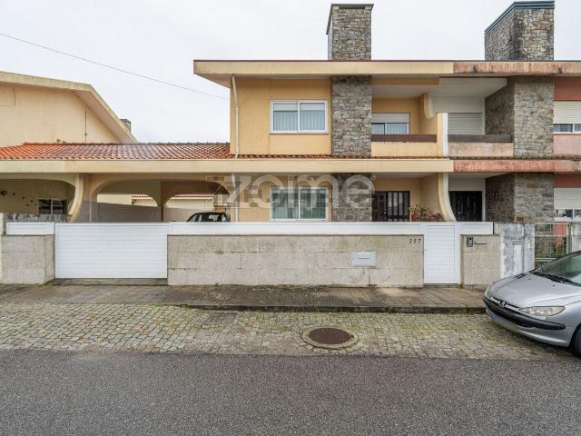 Casa venda em Vila Nova De Gaia, Porto