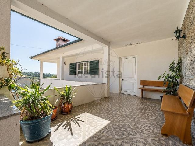 Casa venda em Ardegão, Arnozela e Seidões, Fafe