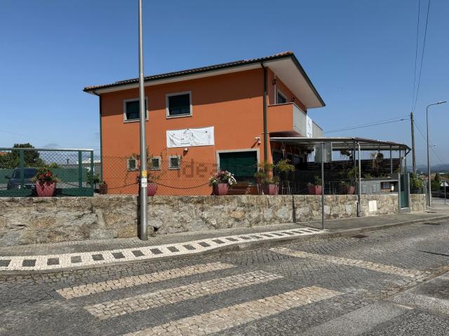 Casa venda em Santo Tirso, Porto