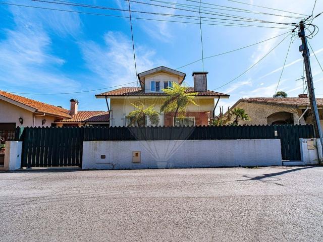 Casa venda em Aldriz, Santa Maria Da Feira