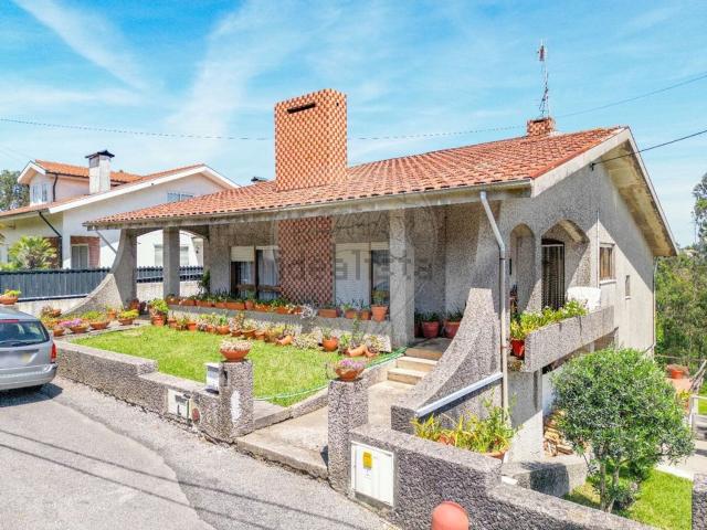 Casa venda em Aldriz, Santa Maria Da Feira