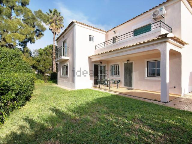 Casa alugar em Urbanização Solário da Praia, Armação De Pêra