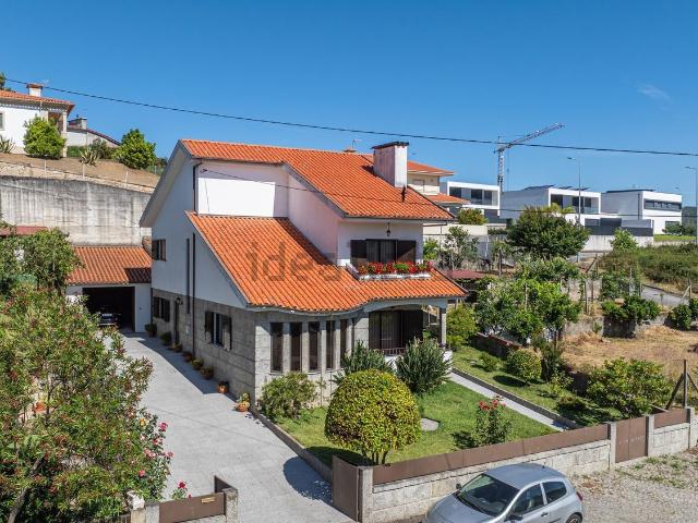Casa venda em Celorico De Basto, Braga
