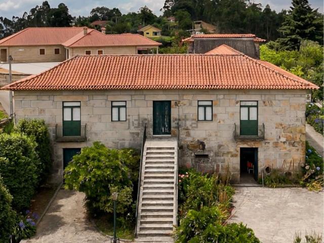 Casa venda em Arnoia, Celorico de Basto