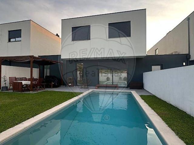 Casa venda em Gavião, Braga