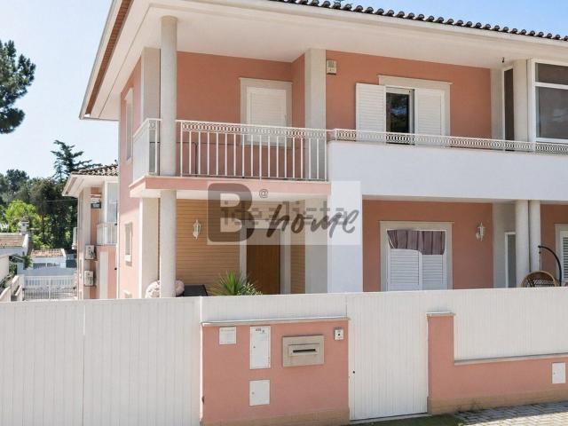 Casa venda em Almada, Setúbal