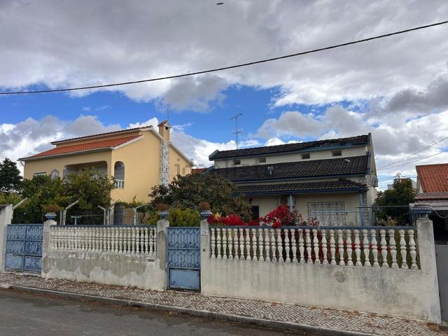 Casa venda em Almada, Setúbal