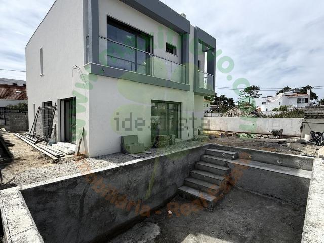 Casa venda em Vale Bem, Almada