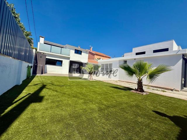 Casa venda em Vale Bem, Almada