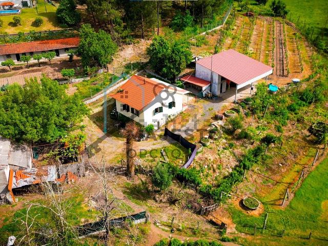 Casa venda em Arosa e Castelões, Guimarães