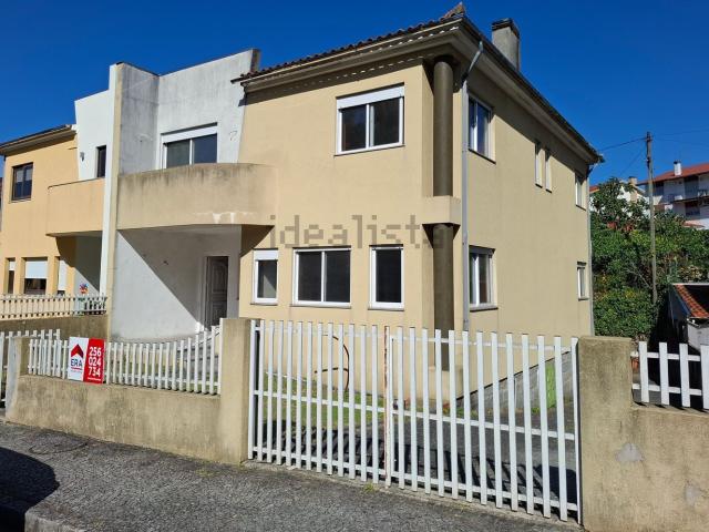 Casa venda em Arouca e Burgo, Arouca