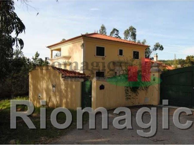 Casa venda em Rio Maior, Santarém