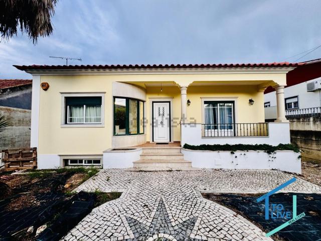 Casa venda em Tomar, Santarém