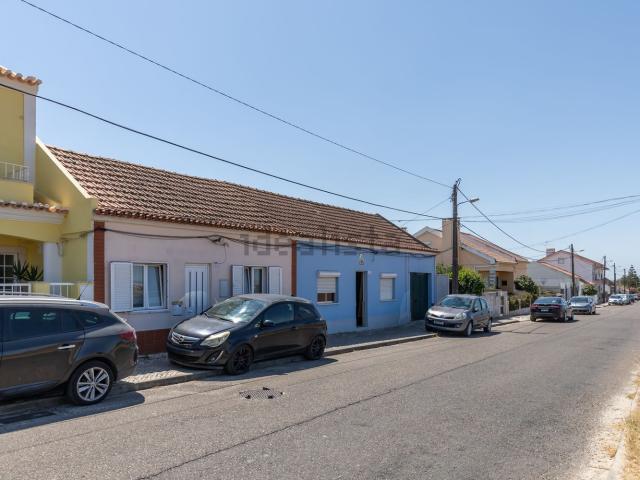 Casa venda em Atalaia e Alto Estanqueiro-Jardia, Montijo