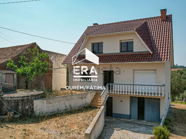 Casa venda em Ourém, Santarém