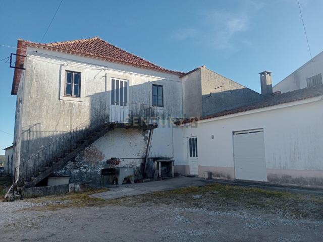 Casa venda em Ourém, Santarém