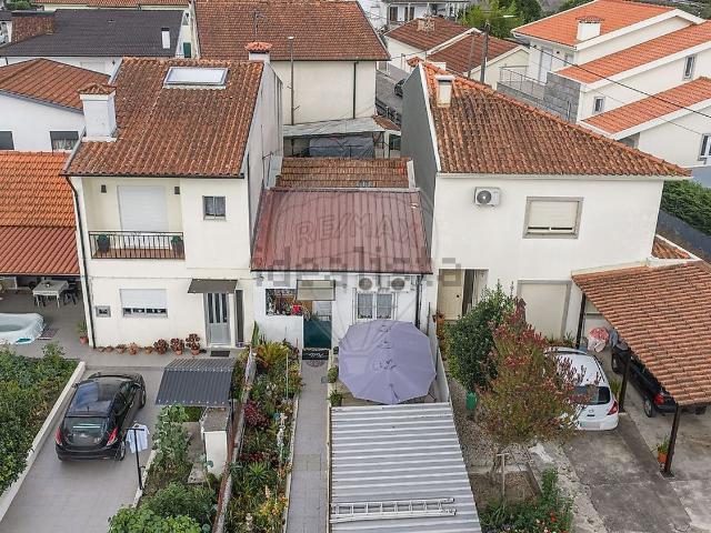 Casa venda em Santo Tirso, Porto