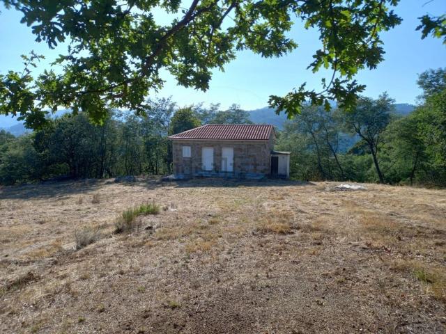 Casa venda em Rosém, Avessadas