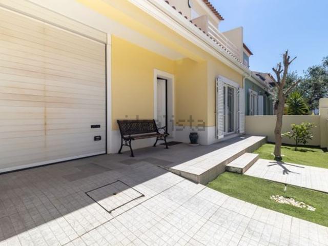 Casa venda em Azeitão (São Lourenço e São Simão), Setúbal