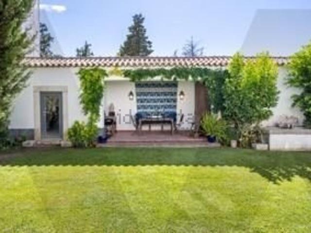 Casa venda em Azeitão (São Lourenço e São Simão), Setúbal