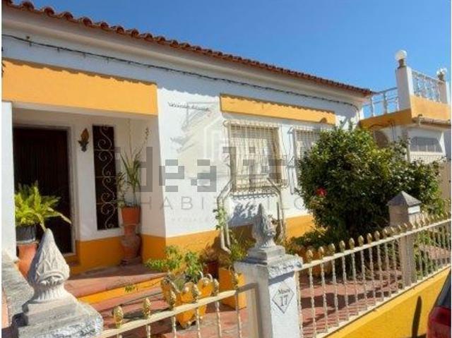 Casa venda em Azeitão (São Lourenço e São Simão), Setúbal