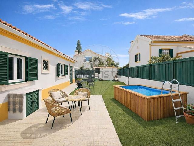 Casa venda em Azeitão (São Lourenço e São Simão), Setúbal