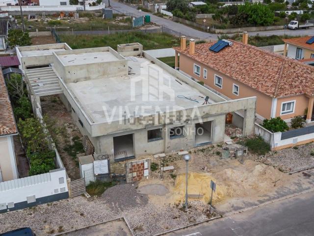 Casa venda em Azeitão (São Lourenço e São Simão), Setúbal