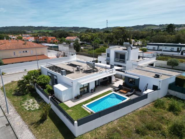 Casa venda em Azeitão (São Lourenço e São Simão), Setúbal