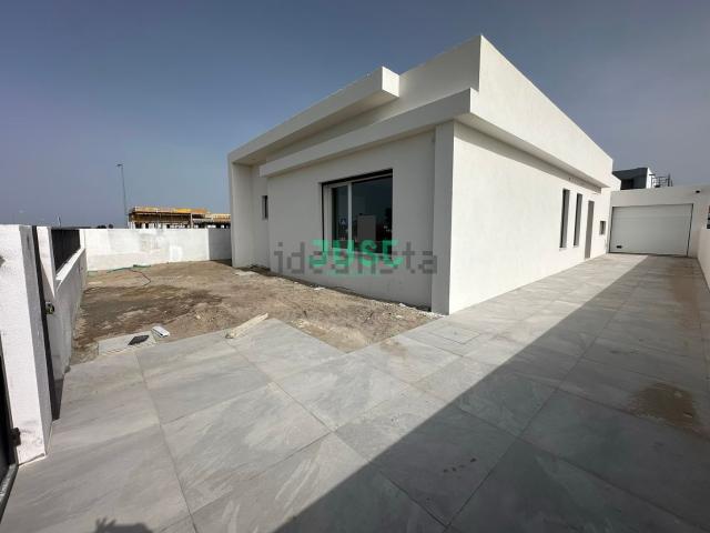 Casa venda em Azeitão (São Lourenço e São Simão), Setúbal