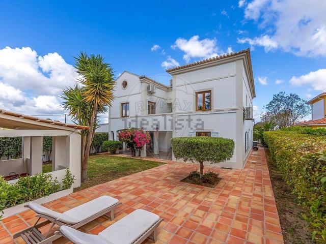 Casa venda em Azeitão (São Lourenço e São Simão), Setúbal