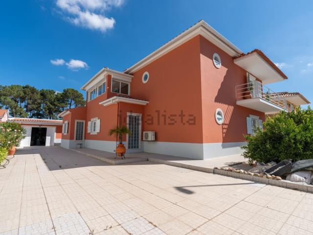 Casa venda em Azeitão (São Lourenço e São Simão), Setúbal