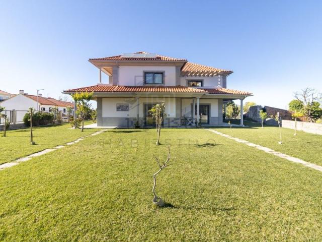 Casa venda em Azeitão (São Lourenço e São Simão), Setúbal