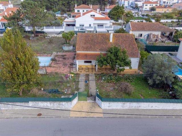 Casa venda em Azeitão (São Lourenço e São Simão), Setúbal