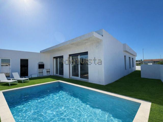 Casa venda em Azeitão (São Lourenço e São Simão), Setúbal
