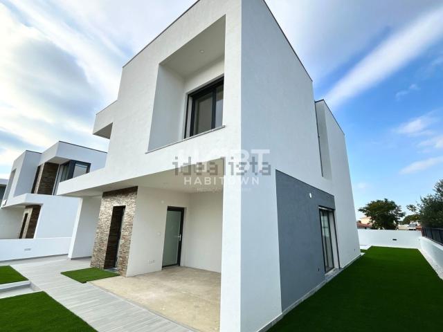 Casa venda em Azeitão (São Lourenço e São Simão), Setúbal