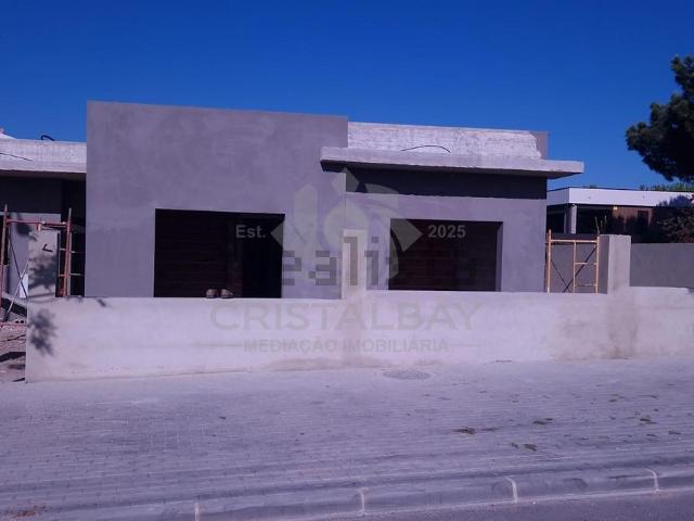 Casa venda em Azeitão (São Lourenço e São Simão), Setúbal