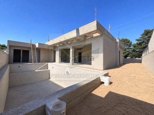 Casa venda em Azeitão (São Lourenço e São Simão), Setúbal