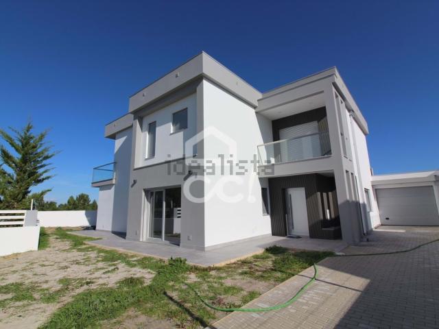 Casa venda em Azeitão (São Lourenço e São Simão), Setúbal
