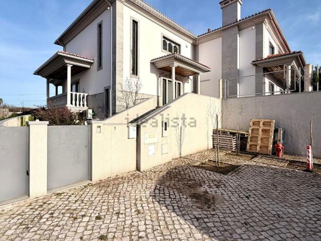 Casa venda em Azeitão (São Lourenço e São Simão), Setúbal