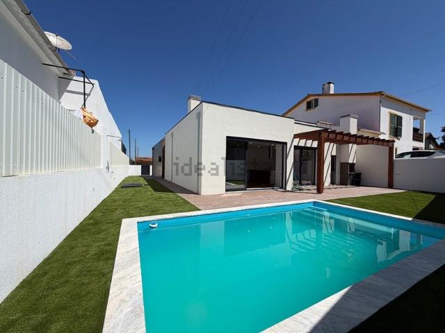 Casa venda em Azeitão (São Lourenço e São Simão), Setúbal