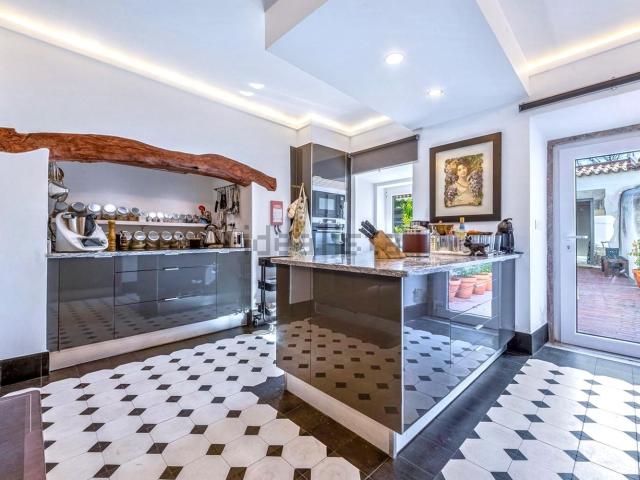 Casa venda em Azeitão (São Lourenço e São Simão), Setúbal