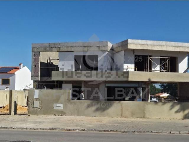 Casa venda em Azeitão (São Lourenço e São Simão), Setúbal